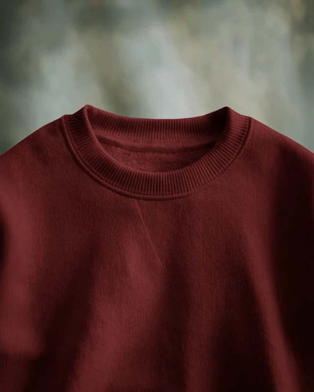 Maroon Sweatshirt - Cozy & Stylish Fleece Pullover for Men & Women