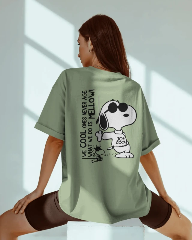 Snoopy "Peanuts" Classic Comic Strip Character Graphic T-Shirt
